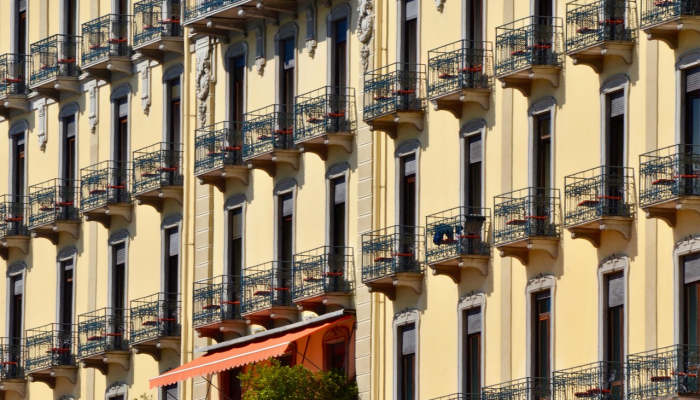 东方广场疫情期最新：安全与生活的平衡